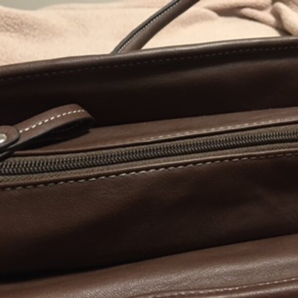 Tommy Hilfiger Torrey Business Case/Travel Bag NWT - Picture 7 of 14